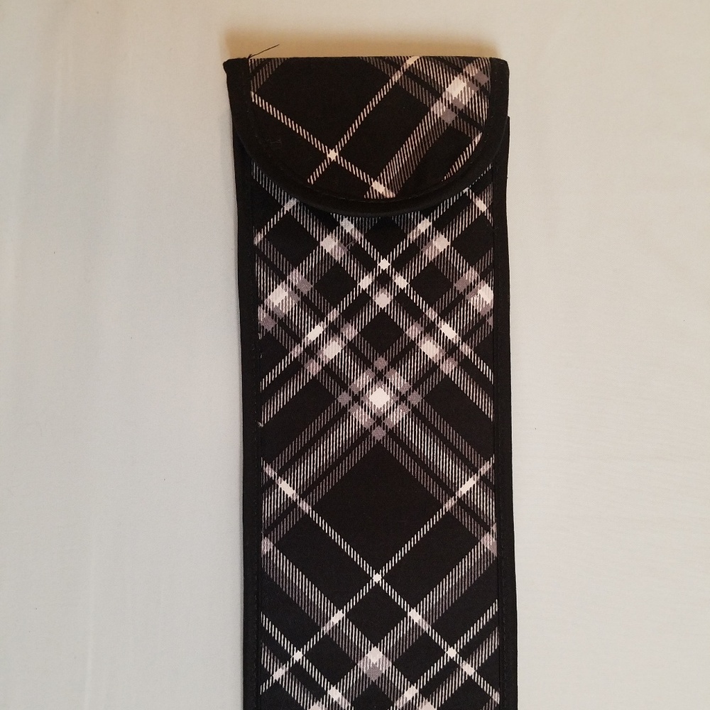 Thirty-One Flat Iron Insulated Cover in Plaid